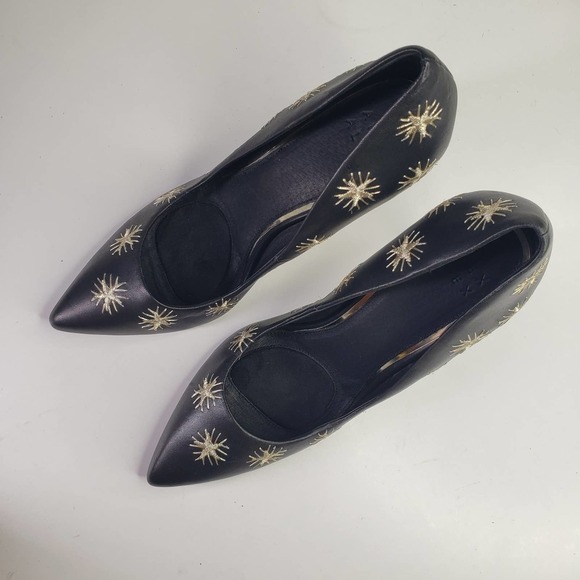 Alex + Alex Starburst Embroidered Pumps 9 Black Gold Star Heels - Picture 2 of 12